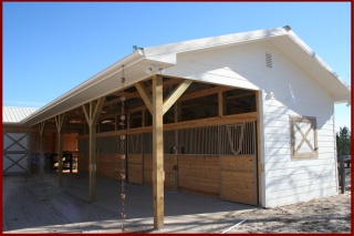 New construction commercial horse barn